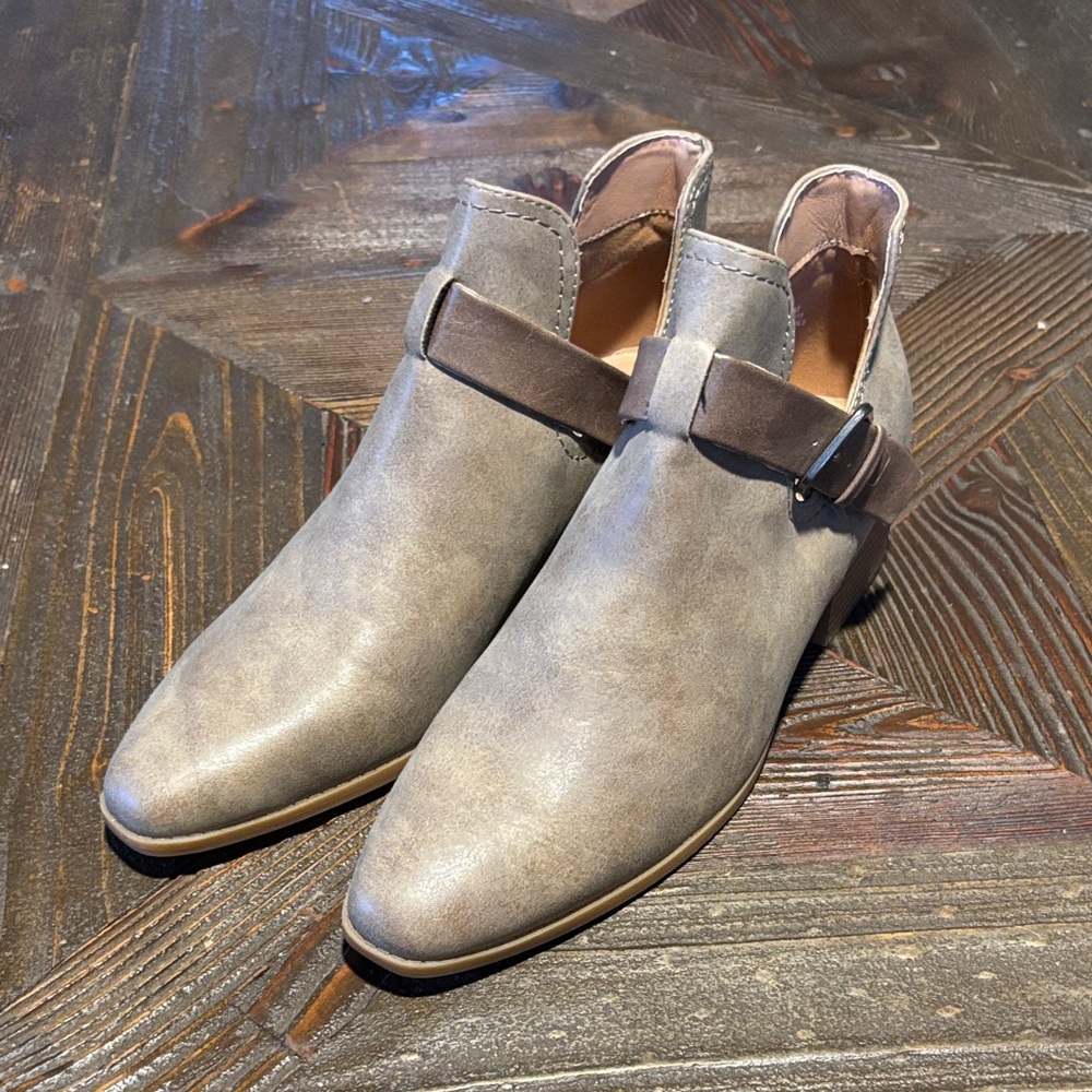 Wonderly Taupe Maeve Ankle Booties with Buckle